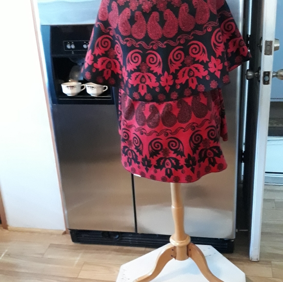 Vintage Shawl/ Sweater  A131 - Picture 10 of 14